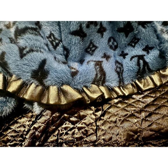 Louis Vuitton **RARE/LIMITED EDITION** Monogram Mink Peplum Vest - Blue - Picture 9 of 12
